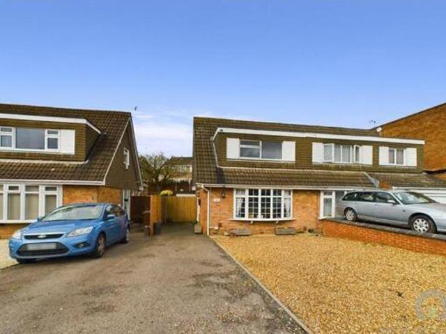 House for sale in Northampton, Northamptonshire