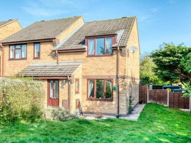 House for sale in Stoke Pound, Bromsgrove