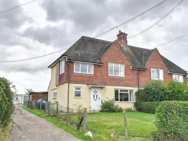 House for sale in Stone, Baswich