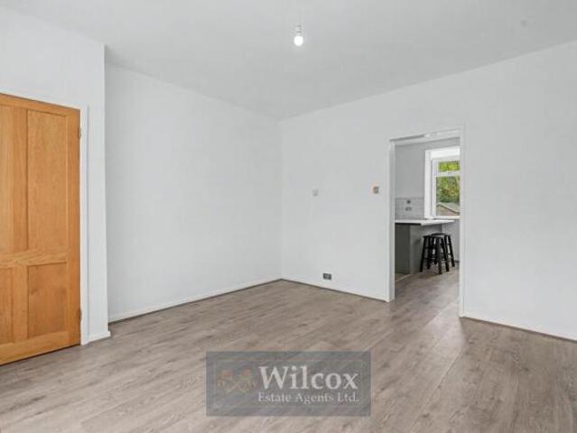 Farm for sale in Strawberry Hill, Greater London