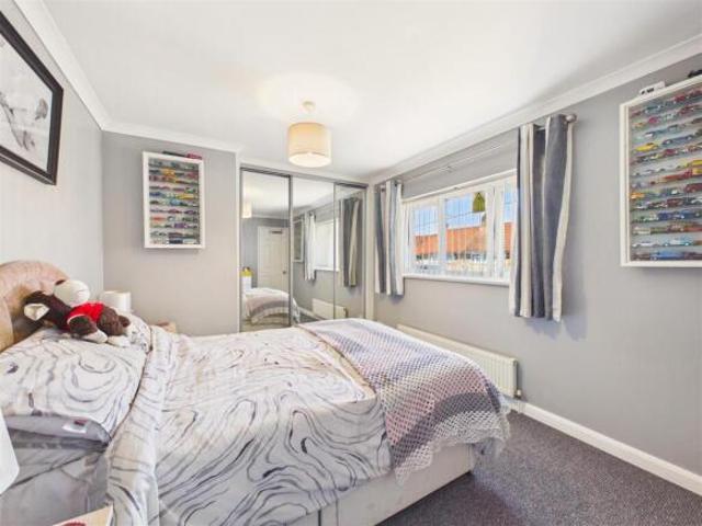 Farm for sale in Anlaby Park, Hull