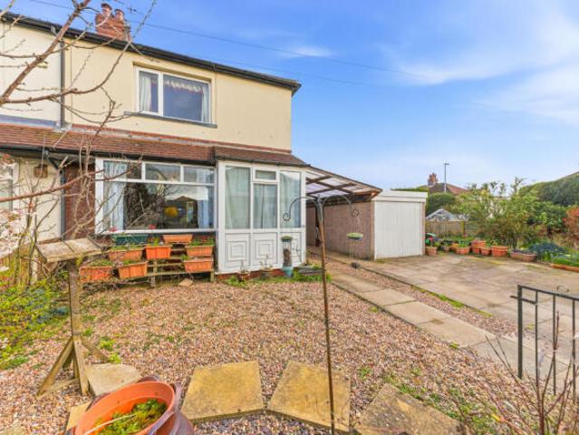 Farm for sale in Pudsey, West Yorkshire