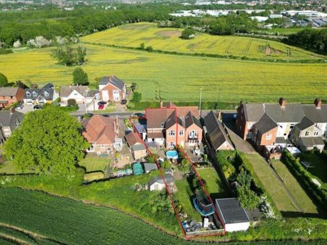 House for sale in Coalville, Leicestershire