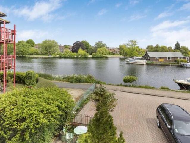 Farm for sale in Caversham, Reading