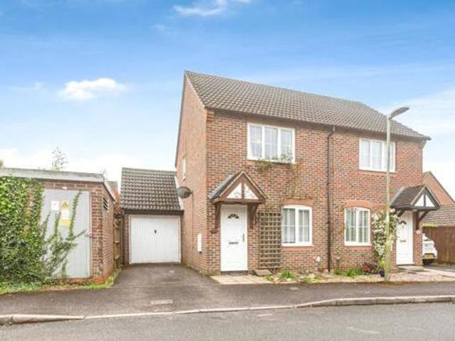 House for sale in Thatcham, West Berkshire