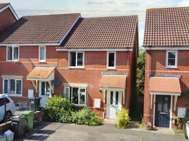 House for sale in Thatcham, West Berkshire