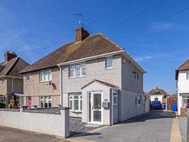 House for sale in Tilbury, Essex