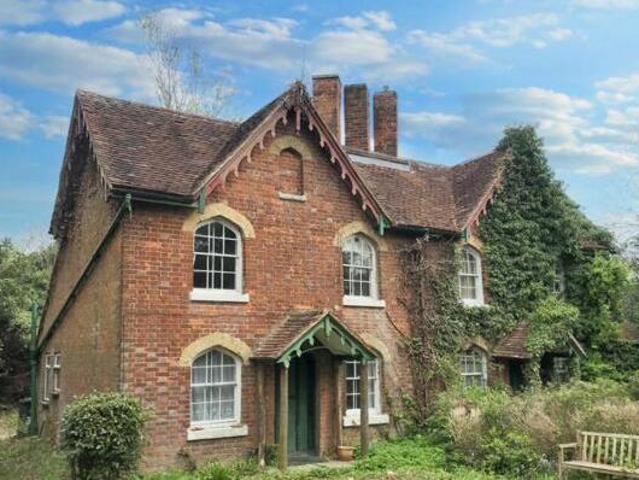 House for sale in Trench Wood, Bourne Vale