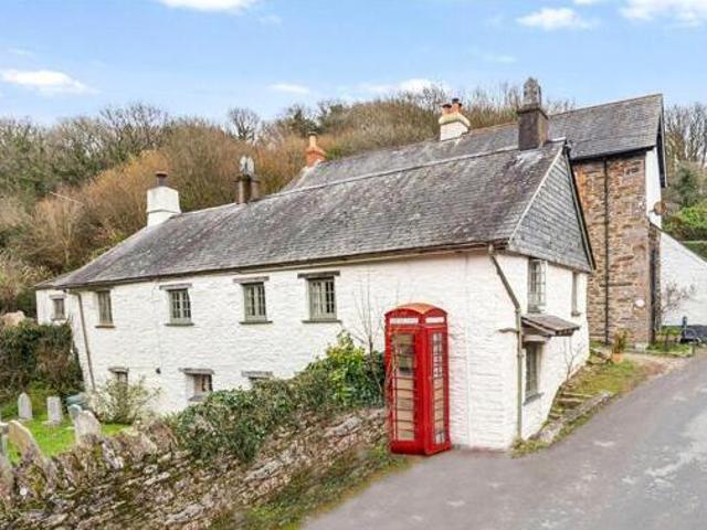 House for sale in Strode, Devon