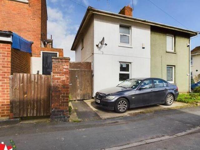 House for sale in Gloucester, Gloucestershire