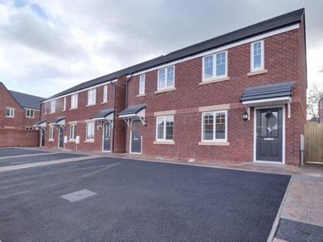 House for sale in Stone, Baswich