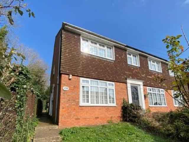 House for sale in Mill Hill, Dover