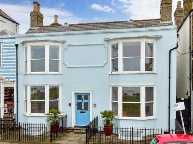 House for sale in Ash, Kent