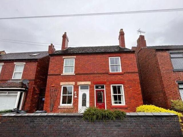 House for sale in Brownhills, West Midlands