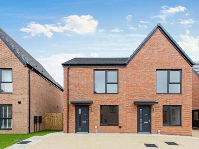 House for sale in Loundsley Green, East Midlands