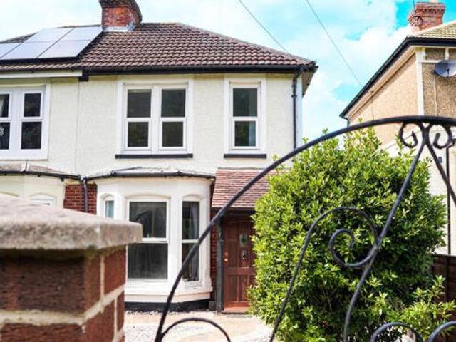 House for sale in Spring Vale, Hampshire