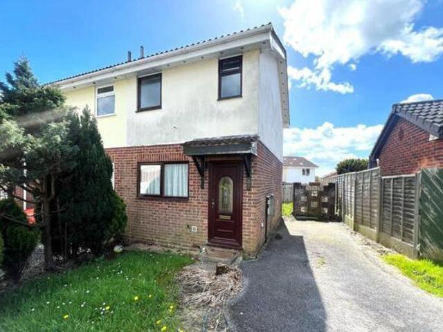 House for sale in Spring Vale, Hampshire