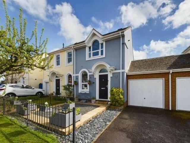 House for sale in Aylesbury, Buckinghamshire