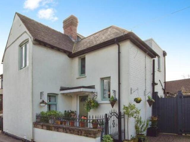House for sale in Lyons, Greater London