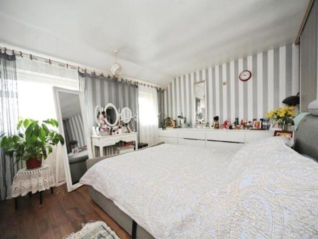 Farm for sale in Spring Park, Luton