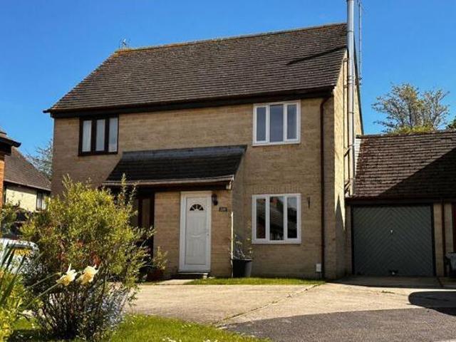 House for sale in Black Bourton, Oxfordshire