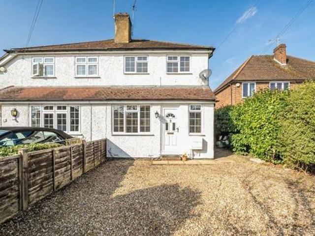 House for sale in The Hermitage, Woking
