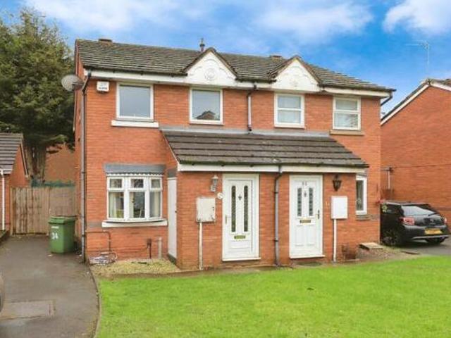House for sale in Fallings Park, Park Village