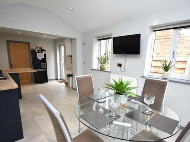 House for sale in High Field, York
