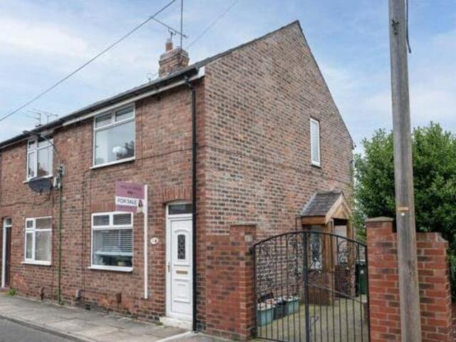 House for sale in Leeman Road, York