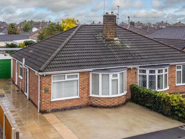 House for sale in High Field, York