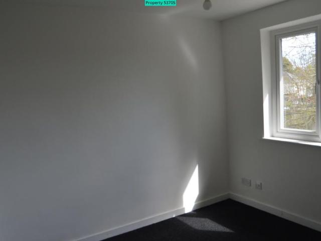 House for rent in Fallings Park, Park Village