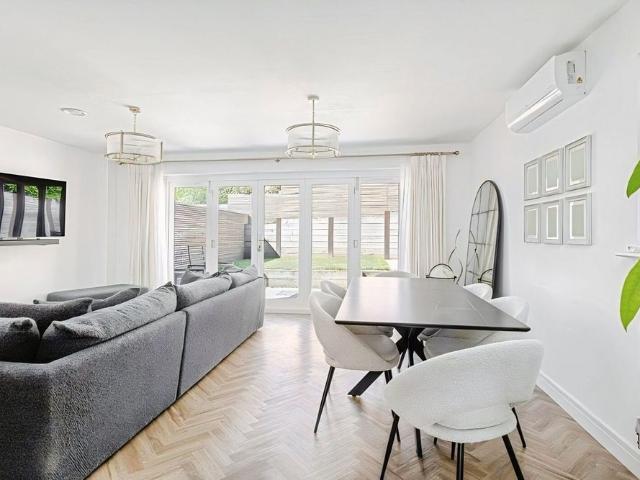 House for rent in Falcon Lodge, Wales