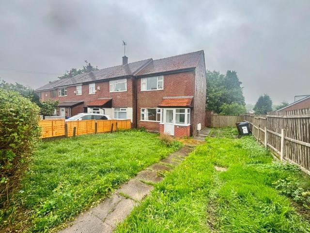 House for rent in Haughton Green, Greenheys