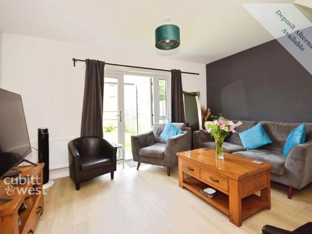 House for rent in Slaugham, Perryfields