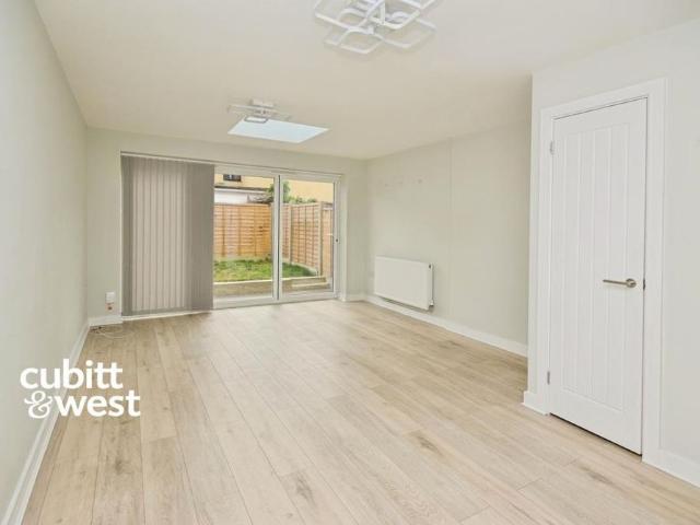 House for rent in London Borough of Croydon, Greater London