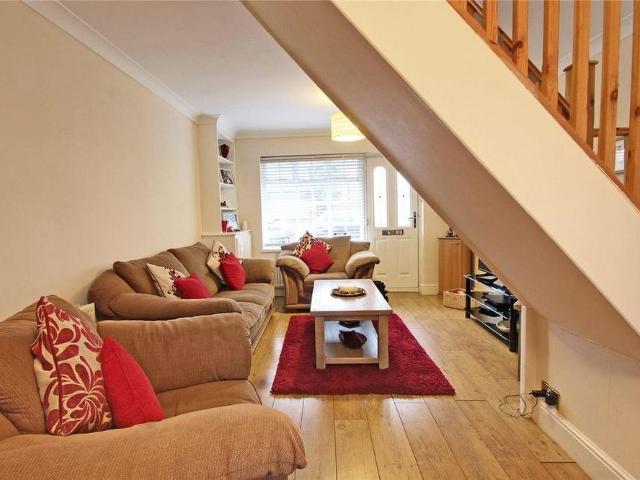 House for rent in Row Town, Surrey