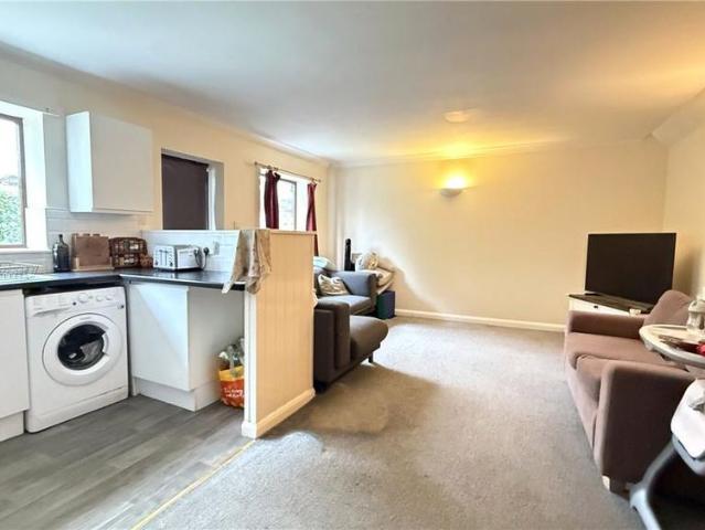 House for rent in Littlecote, West Sussex