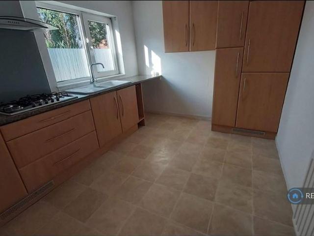 House for rent in Hempshill Vale, Haddon