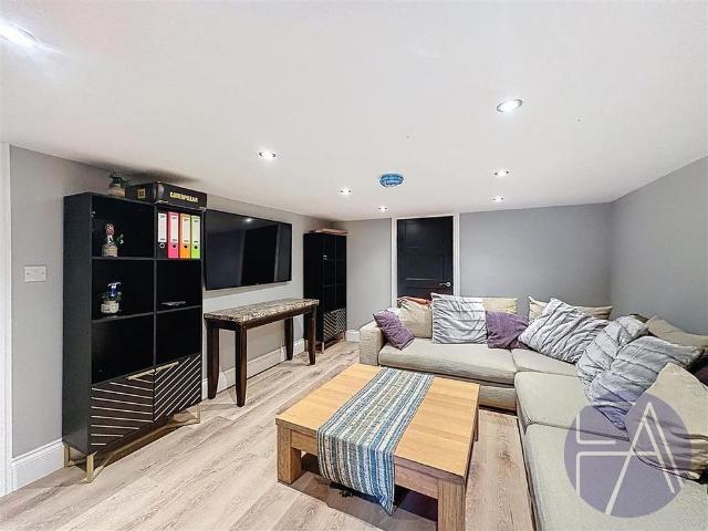 House for rent in Kings Barton, Gloucester