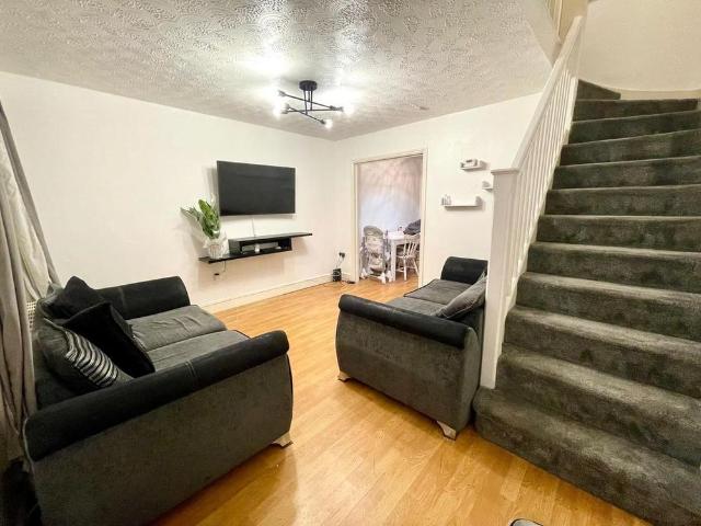 House for rent in Georgia, Greater Manchester