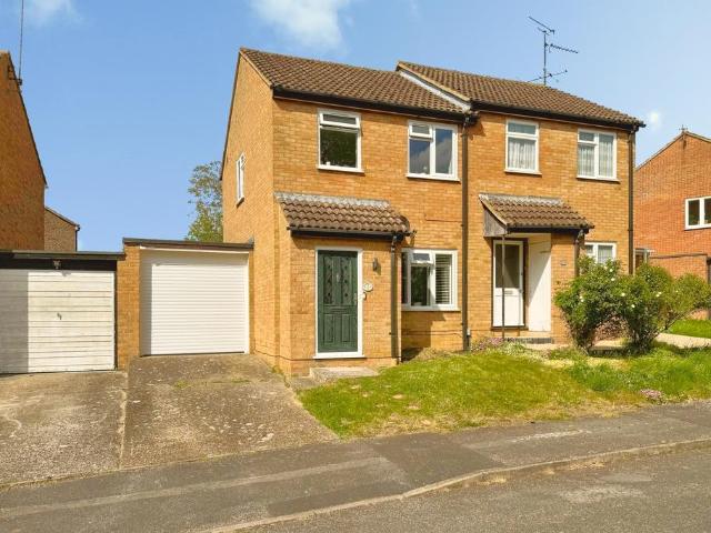 House for rent in Emmbrook, Wokingham