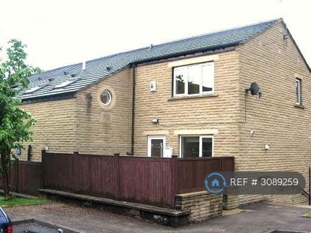 House for rent in Elland, Calderdale