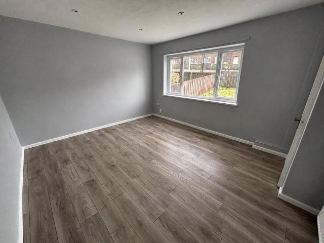 House for rent in Quaking Houses, Stanley