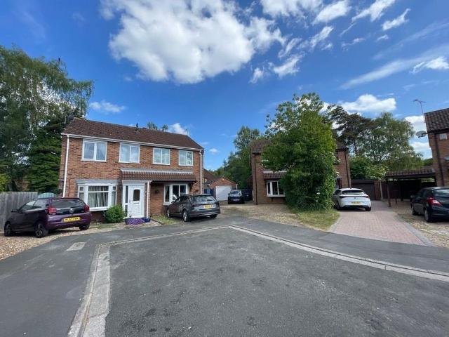 House for rent in Birchwood, Brayford