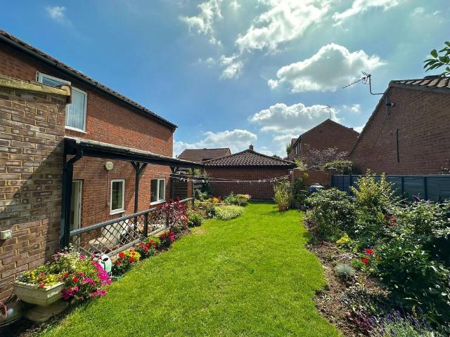 House for rent in Great Linford, Milton Keynes
