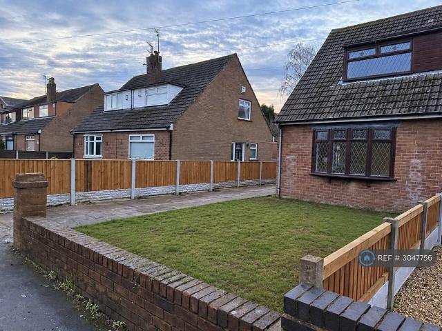 House for rent in Far Moor, Wigan