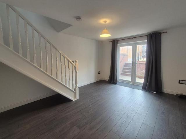 House for rent in Mount Pleasant, Quarry Bank