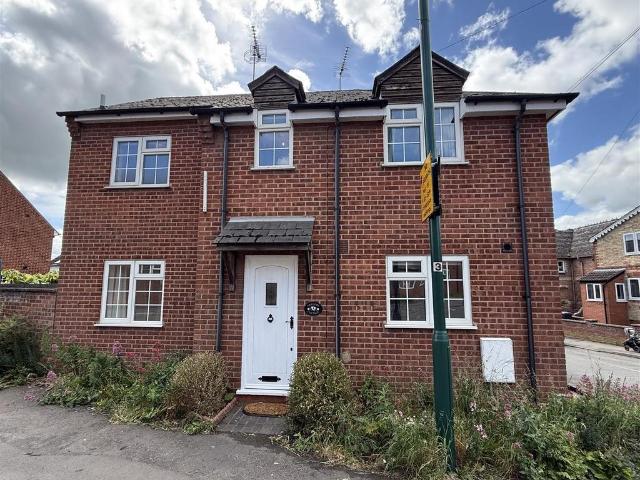 House for rent in Alderminster, Warwickshire