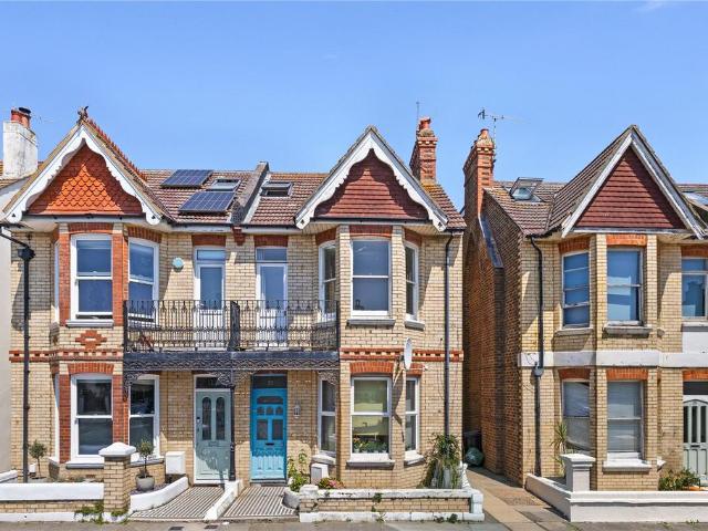 House for rent in Aldrington