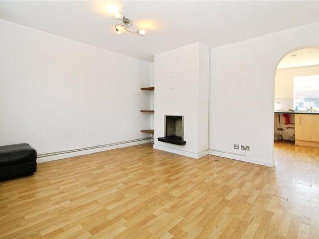 House for rent in Gidea Park, Greater London